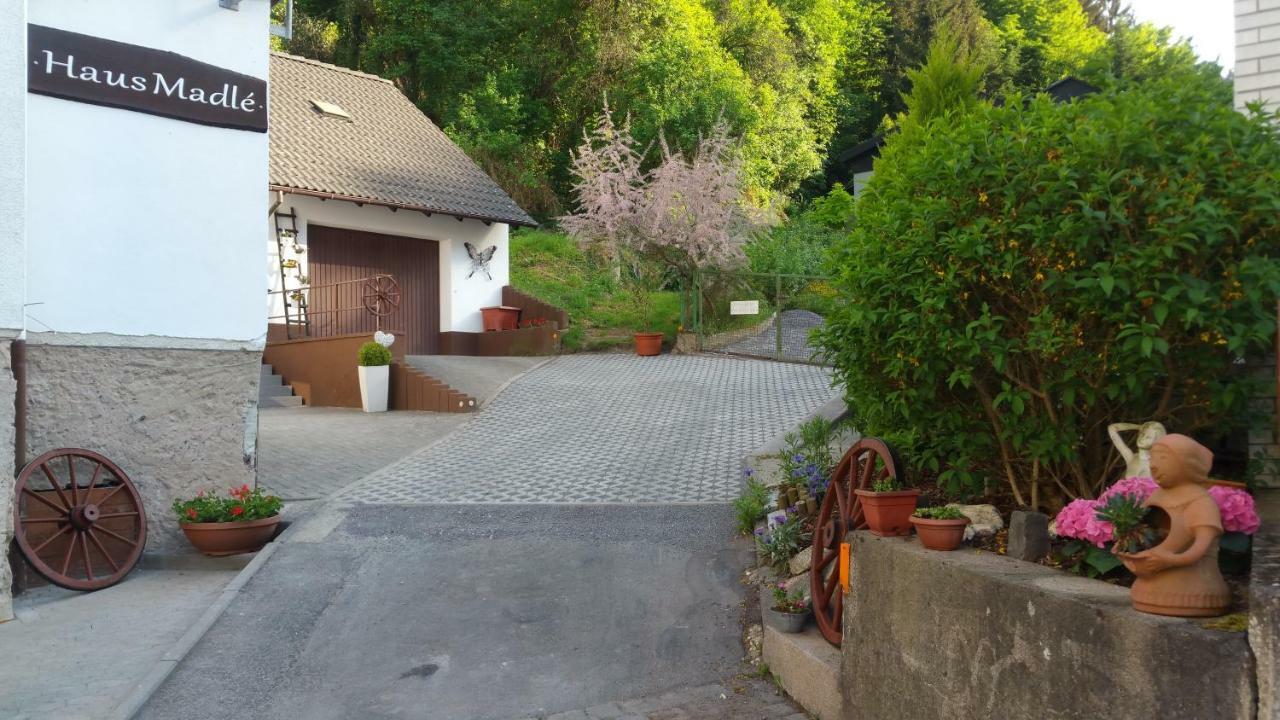Haus Madle Apartamento Cochem Exterior foto