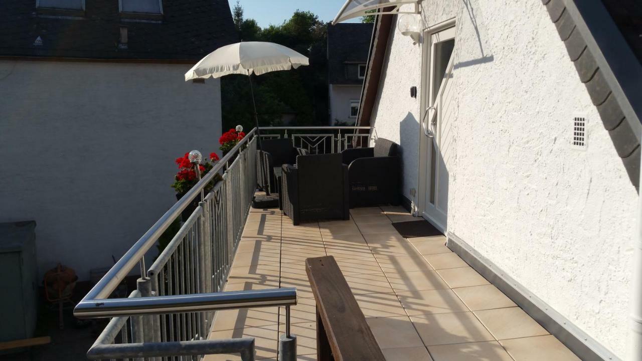 Haus Madle Apartamento Cochem Exterior foto